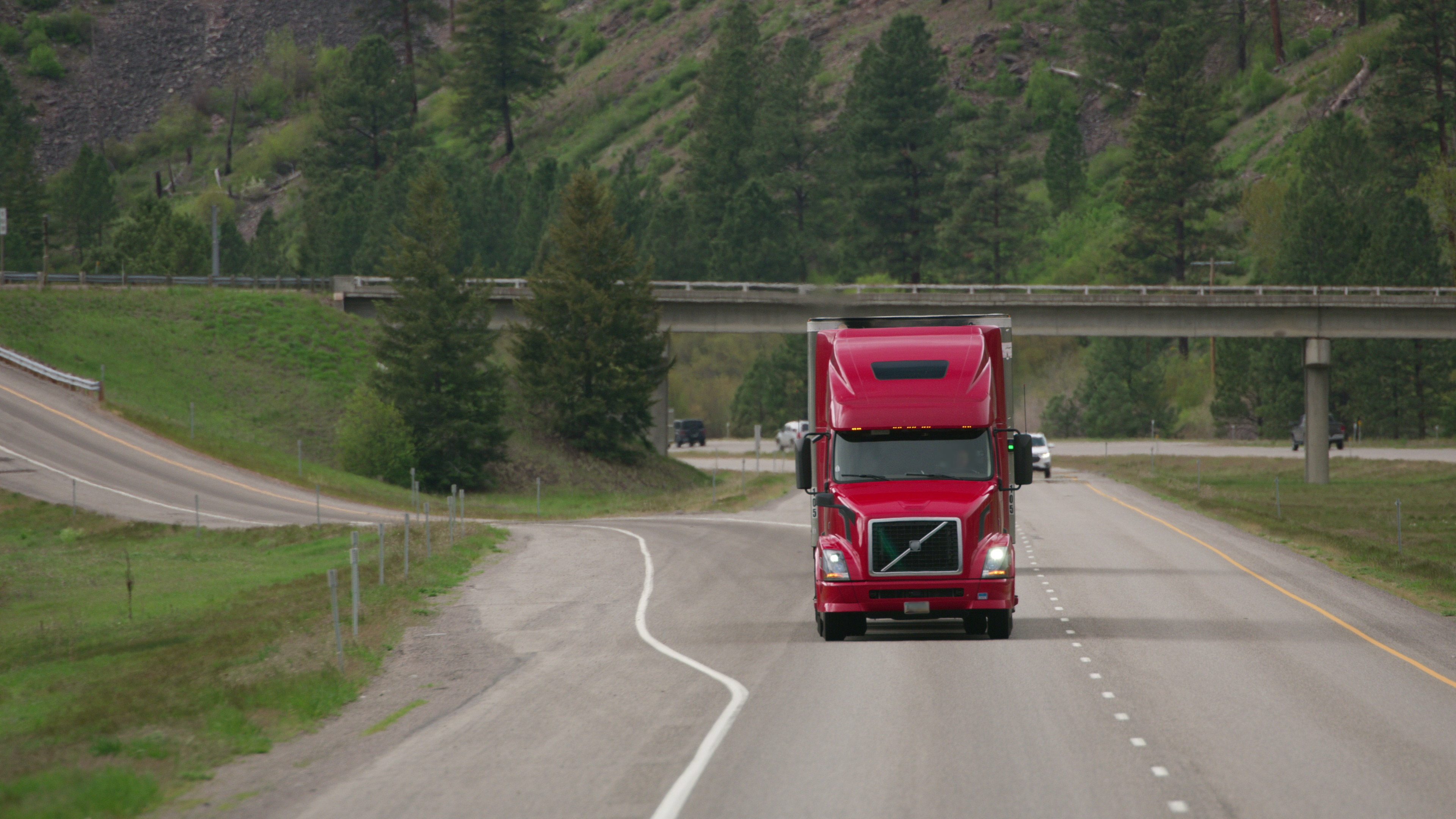 Semi truck on highway - Memorial Day freight market 2026